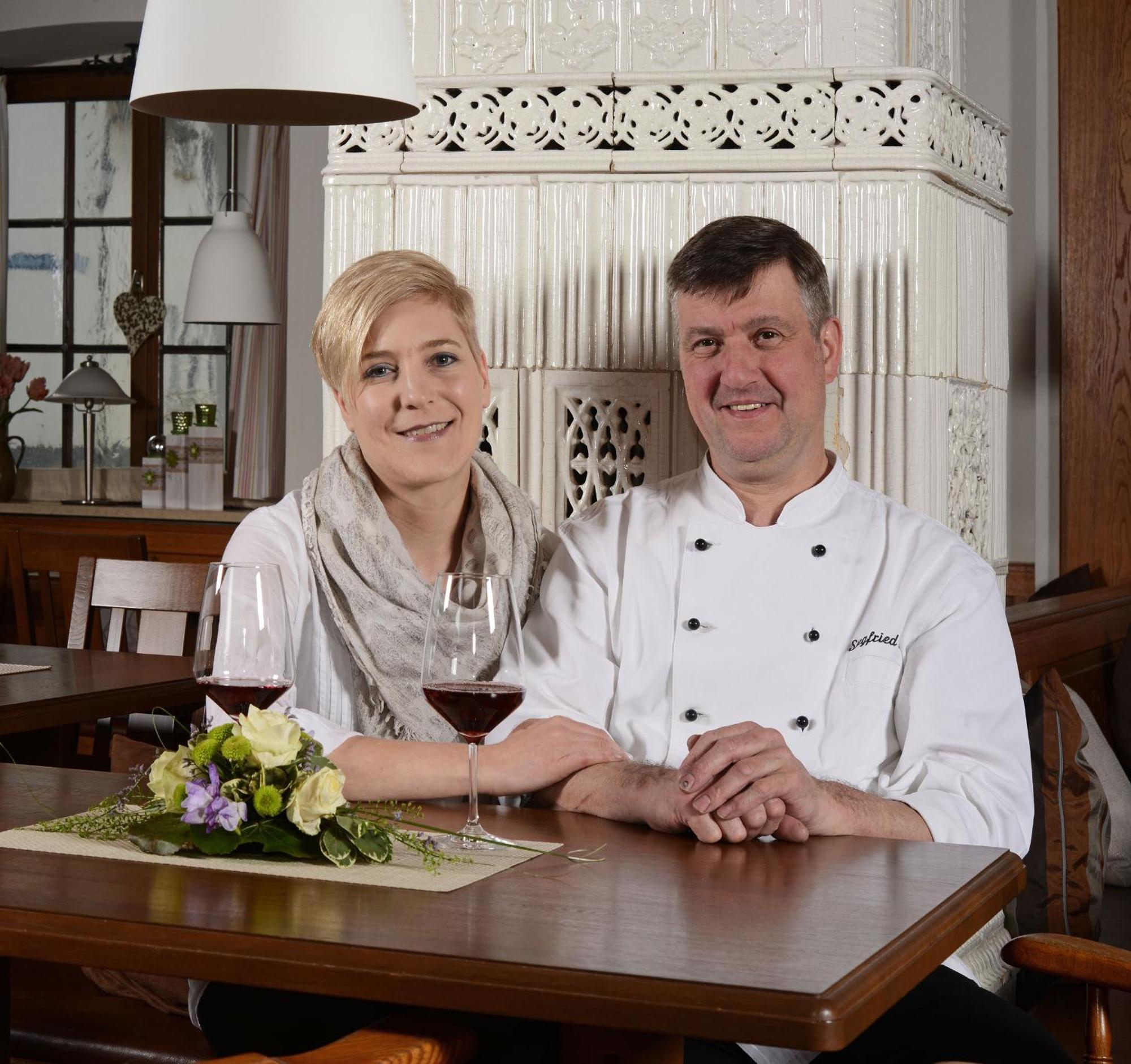 Hotel Restaurant Klosterhof Gutenzell-Hurbel Ngoại thất bức ảnh