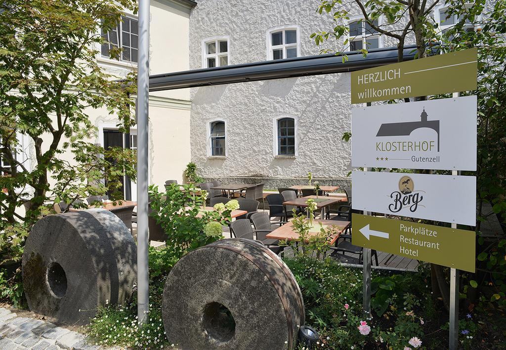 Hotel Restaurant Klosterhof Gutenzell-Hurbel Ngoại thất bức ảnh